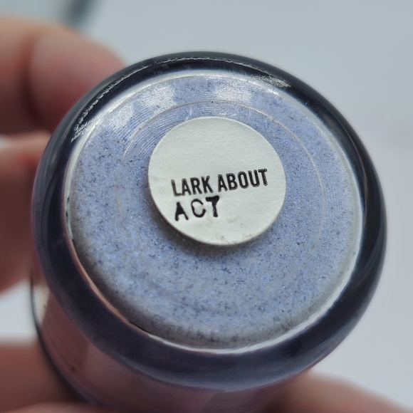 MAC Cosmetics Lark About Pigment - Picture 5 of 5